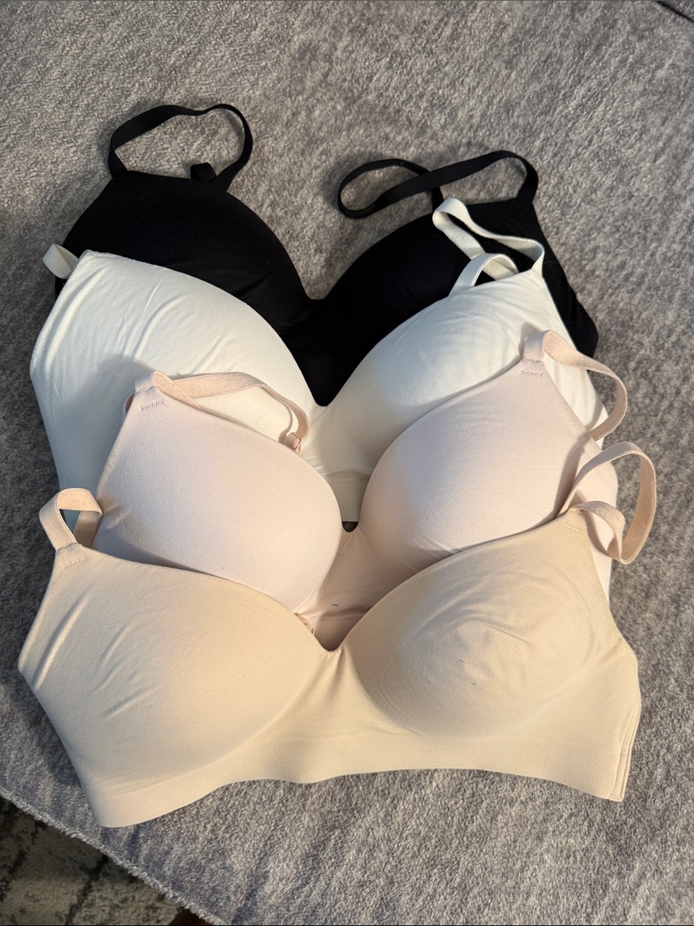 Soma
Four Seamless Everyday T-Shirt Bras - Black, White, Blush, Nude